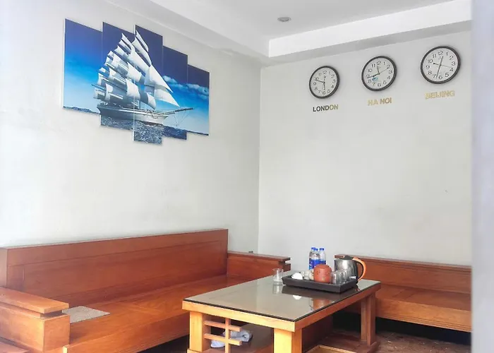 304 Aurora Hung Thang * Ha Long